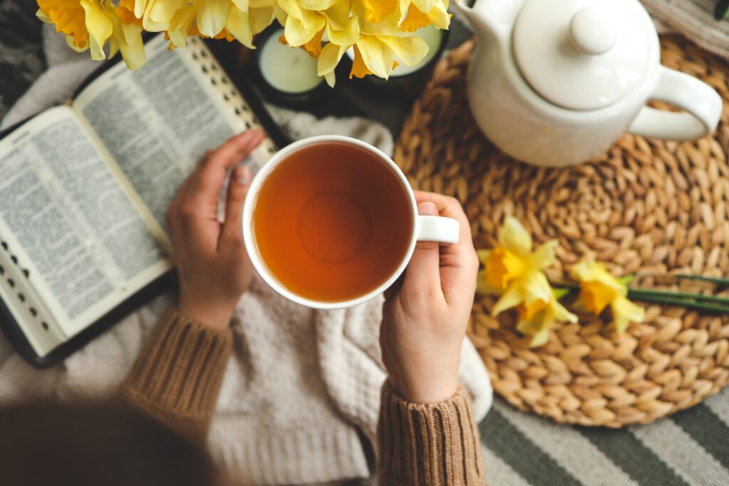 Cup,Of,Tea,In,Hands,Top,View,,Good,Morning,Concept.